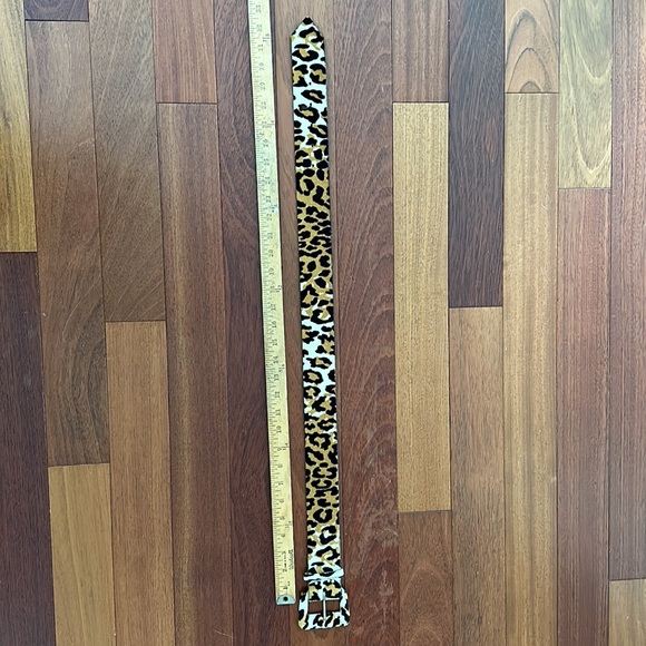 Vintage Leopard Velvet Belt - Picture 7 of 9